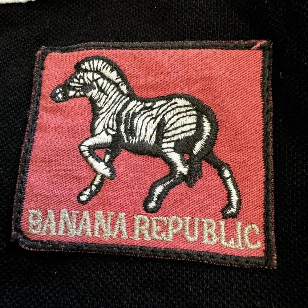Banana Republic Men's Black Short Sleeve Pullover Shirt Size S Travel Pat M 34